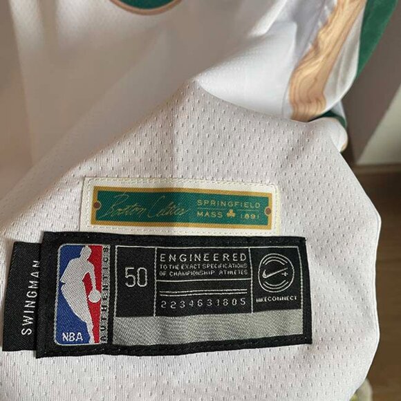 Nike Boston Celtics Nike Jayson #0 White Jersey - Picture 2 of 5